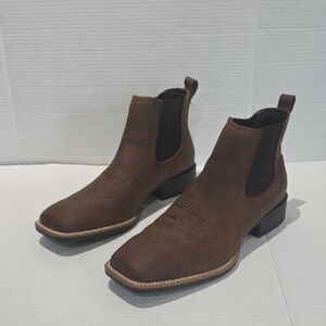 Ariat Booker Chelsea Wide Square Toe Western Boot